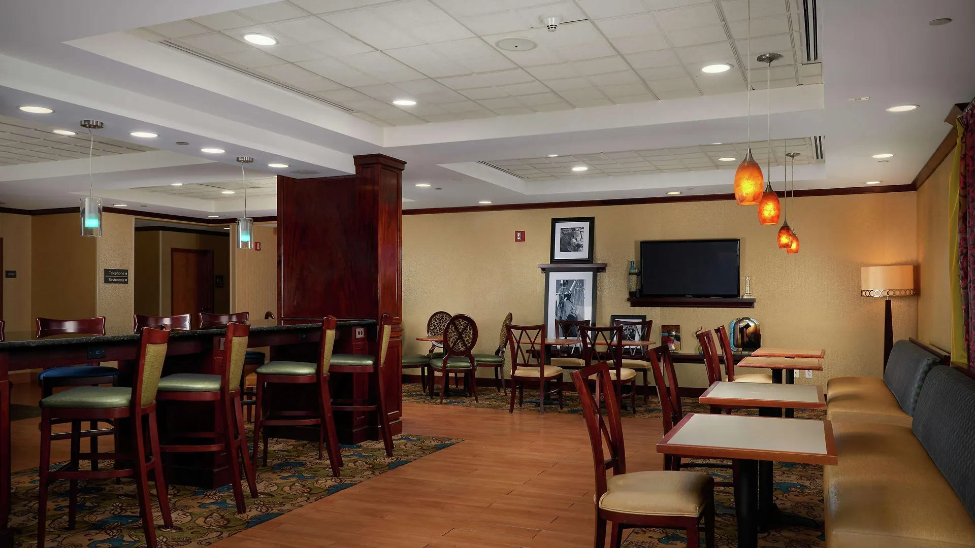Hampton Inn Newport News-Yorktown Hotel