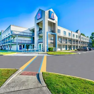 Hotel 6 Virginia, Virginia Beach