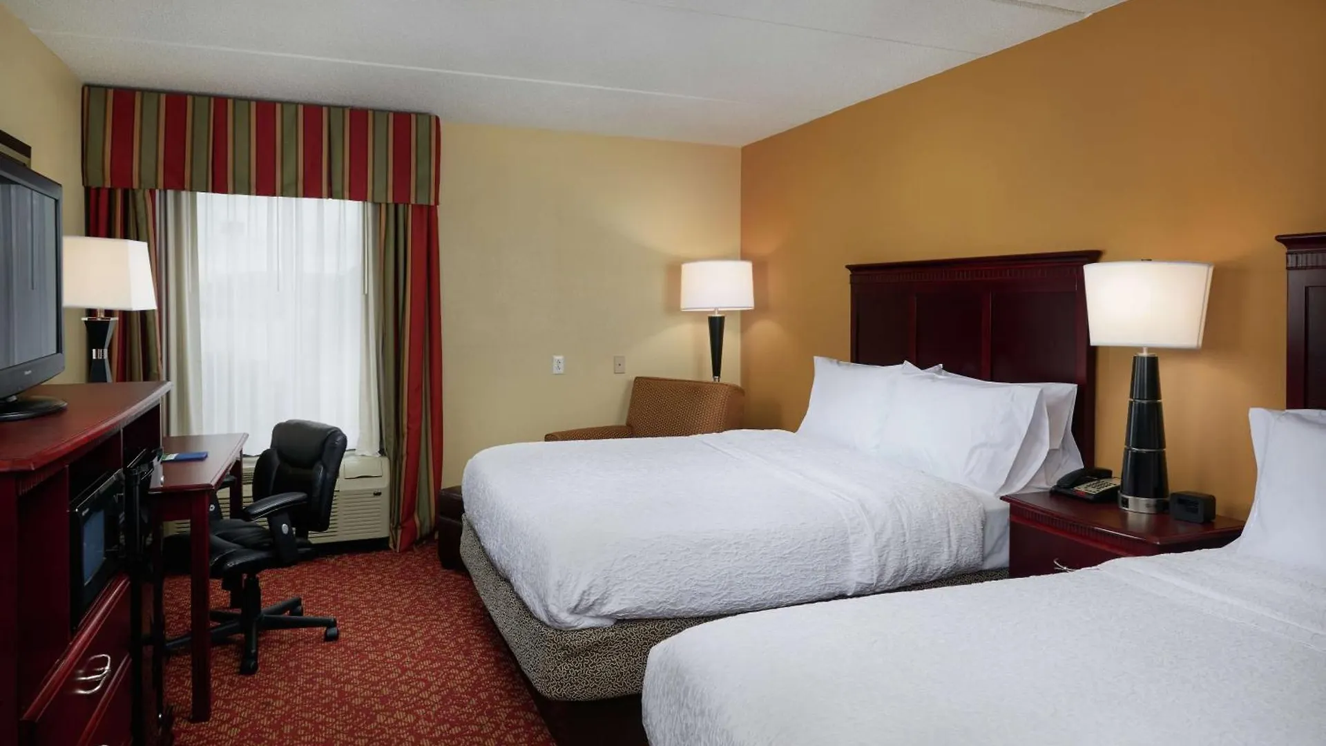*** Отель Hampton Inn Newport News-Yorktown США