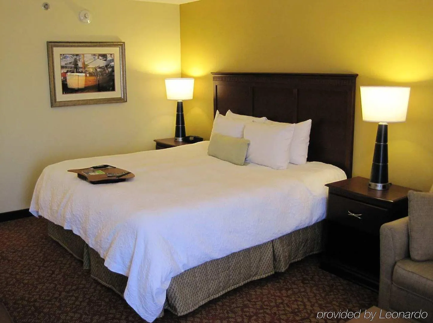 Отель Hampton Inn Newport News-Yorktown